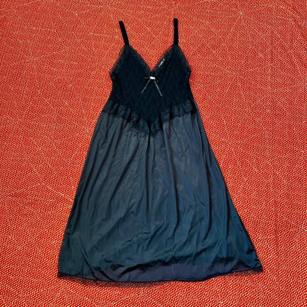 Vintage Feather Bed Intimate Black Lace Trim Nightgown Slip Dress Midi